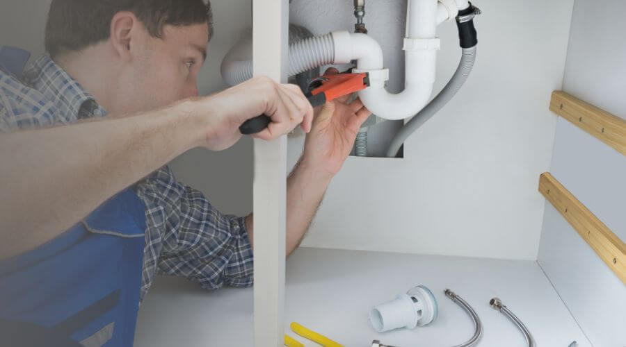 Professional sink repair in Ellenton, FL